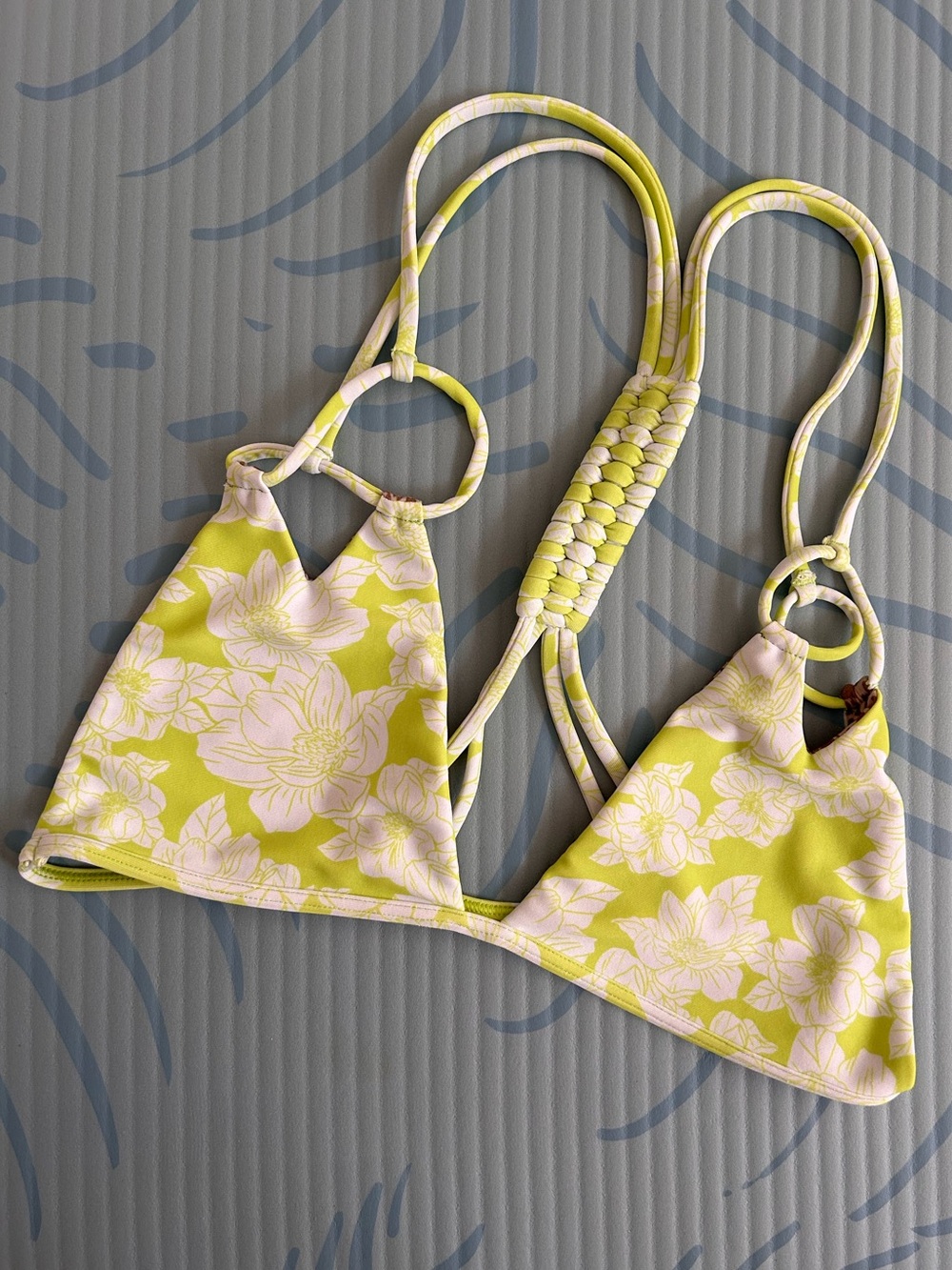 Acacia swim neon magnolia size Medium